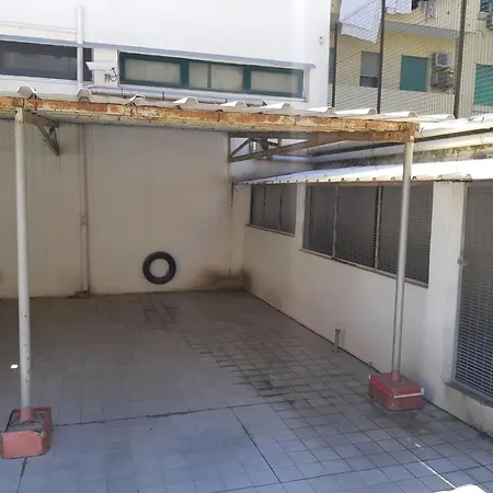 Machiavelli House - Intero *